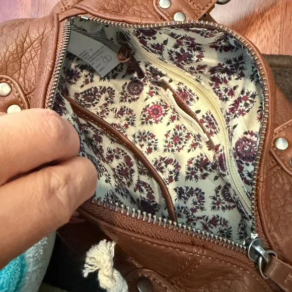 Abercrombie & Fitch Bowler Bag Purse - Picture 5 of 8